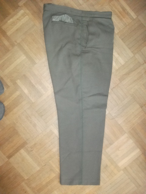 NVA Uniform Hose grüne Biese